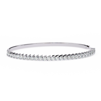 Stunning Bangle with Sparkling Diamonds - Timeless Elegance for Your Jewelry Collection