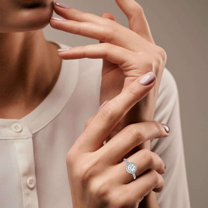 Round Diamond Halo Ring – A Symbol of Love and Commitment